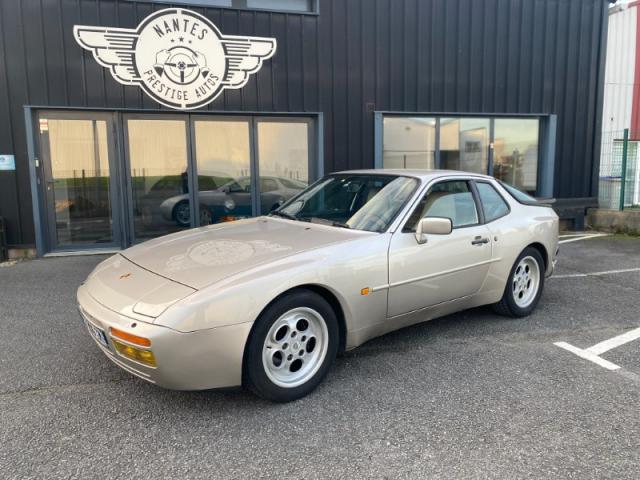 PORSCHE 944 TURBO 220 CH 